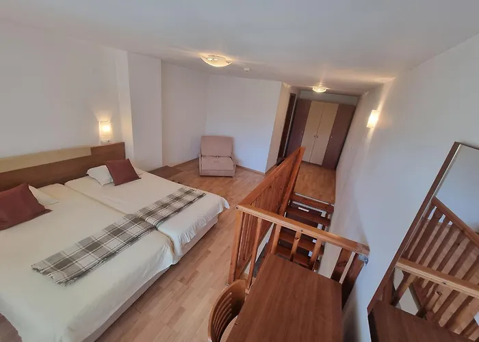 1br Bright 300mbps Wifi Duplex - Two Floors * Bansko