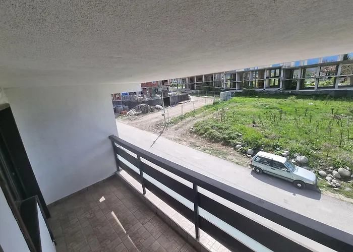 1br Bright 300mbps Wifi Duplex - Two Floors